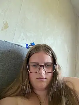 CurvyPaar2 webcam