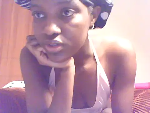 PrettySlimdiva webcam