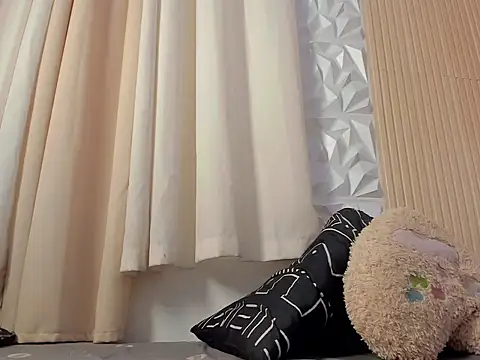 twerkitlike_twinkle webcam