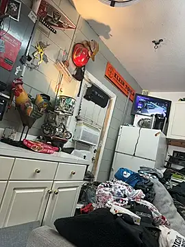 Twist_N_Tease webcam