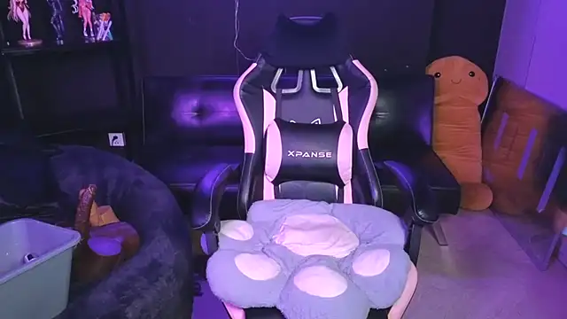 MZZZWETWET webcam
