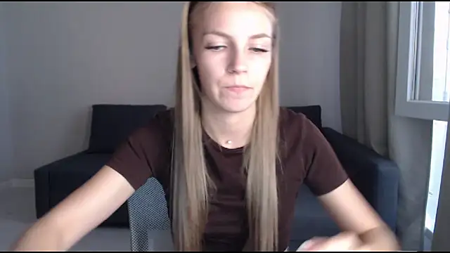 HitGyrl webcam