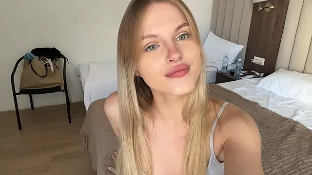 UnwedGrist webcam