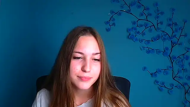 Holly_Mooon_ live cam on StripChat