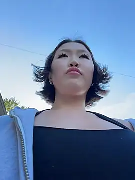 CreamPuff- webcam