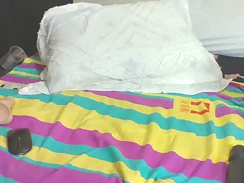 sweetbeverly0 webcam