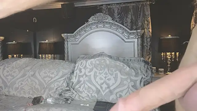 LilahXXXAxel webcam