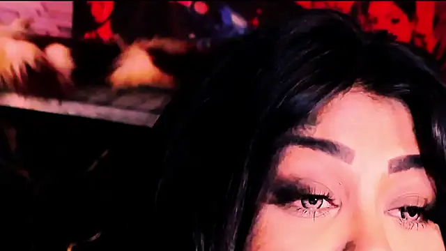 indian_dreamgirl webcam