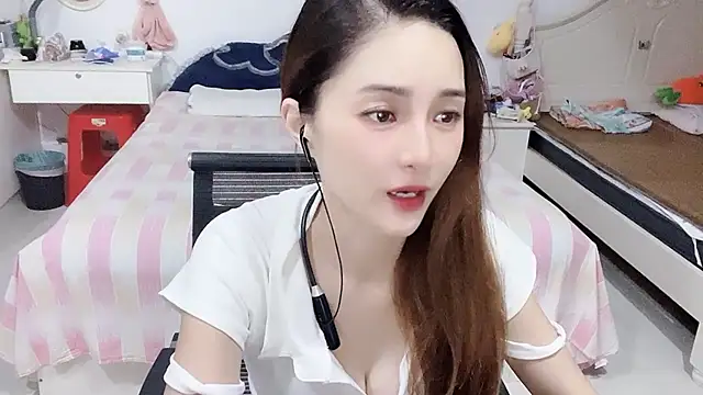 miaomiao-99 webcam