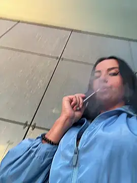 CrazzyChicks webcam