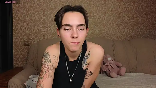 Lilihere_ webcam