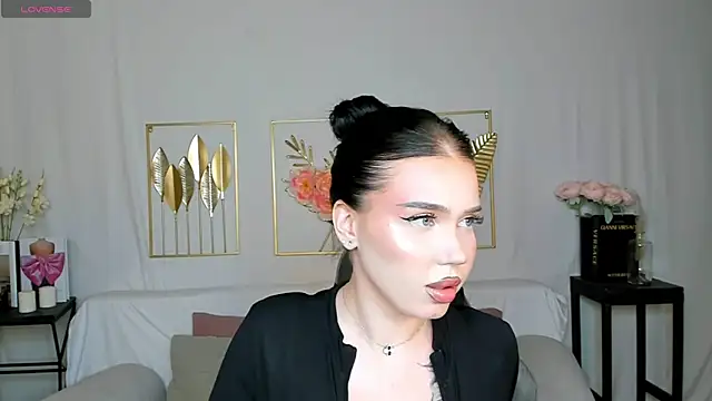 mistress_of_hearts webcam