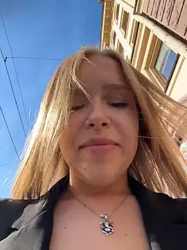 Liza_risky