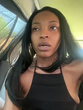 Queenkimi777 webcam