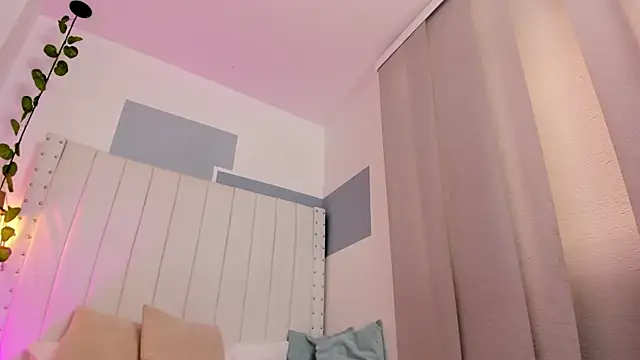 hannah_gray live cam on StripChat