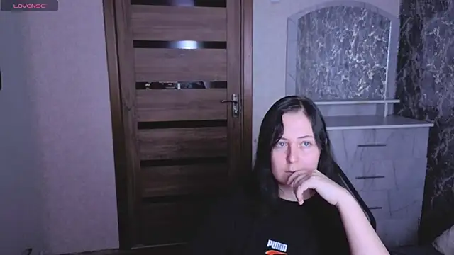 Kristy-Max webcam