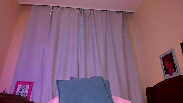 Chloeee4200 webcam