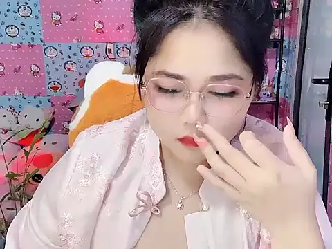 Nhanlu009 webcam