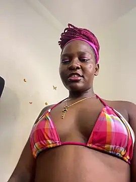 GoldenZuri webcam
