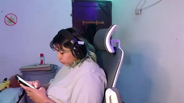 kimy_19 webcam