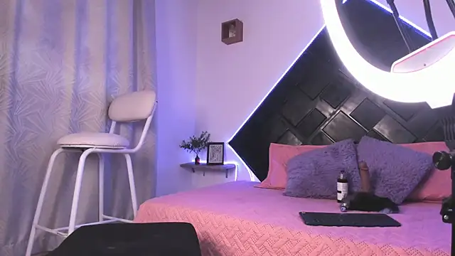 Sarah_miel webcam