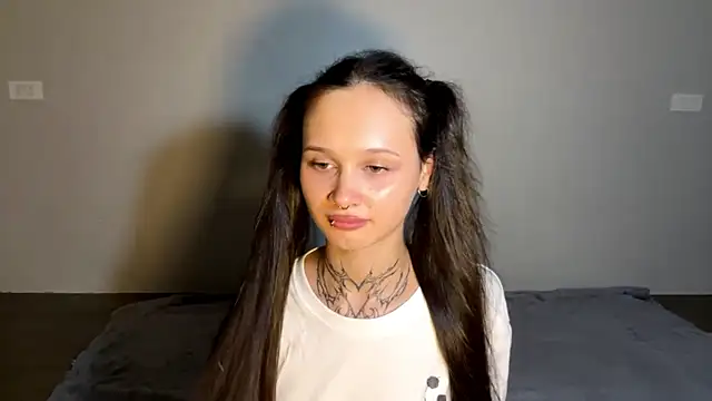 MayraLucarelli webcam