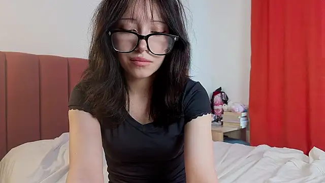 Mira_Rin webcam