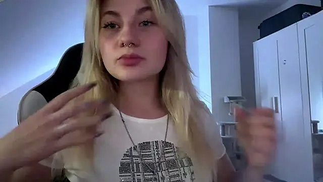 tutsiecutie webcam