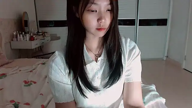 Miu1_girl webcam