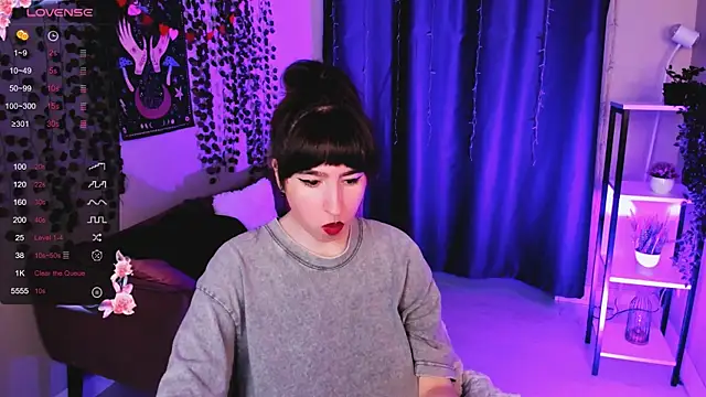 Lily_xBabe webcam