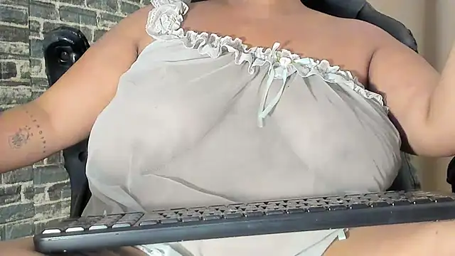 iam_samy_ webcam