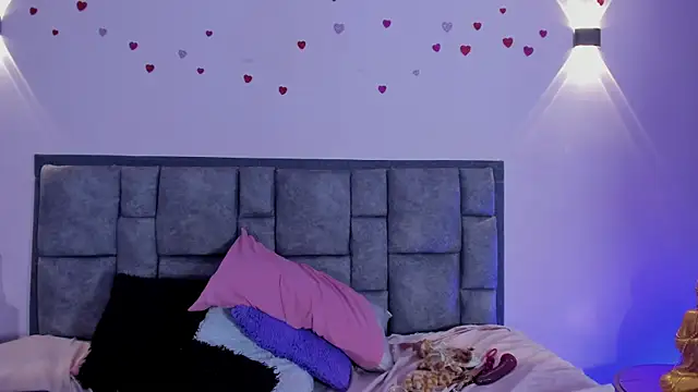 AdelaLust webcam