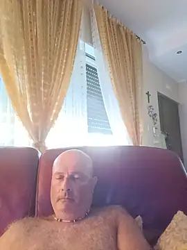 Alexis_Bull webcam