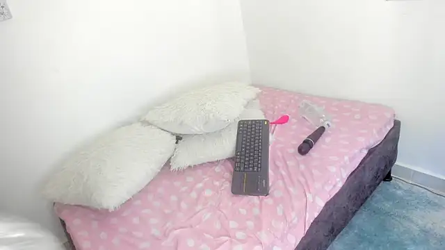 khata_baaker9 webcam