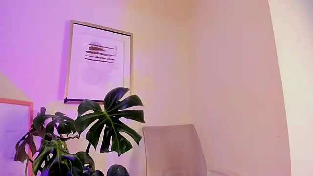 Emma_Dancer webcam