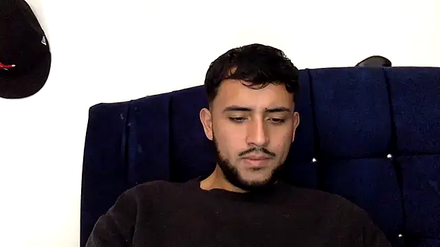 derek_smiith live cam on StripChat
