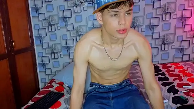 LoganSteel_ webcam