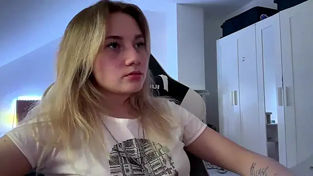 tutsiecutie webcam