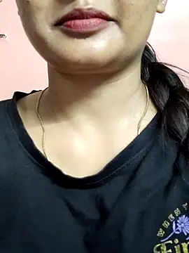 Wild-janvi live cam on StripChat