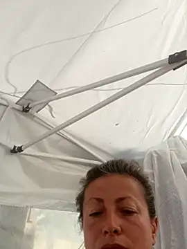 MariaAnaSunshine webcam