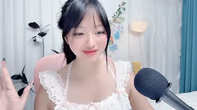 Winnie666999 webcam