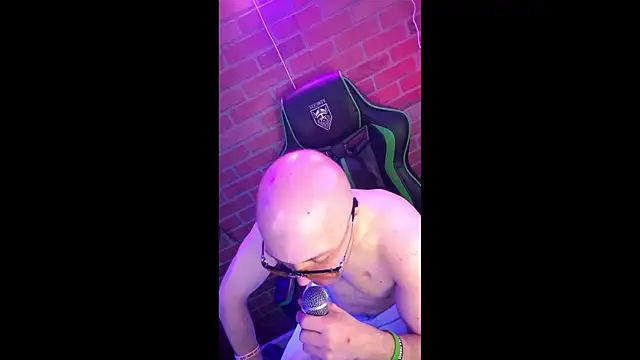 chronic_vibez webcam