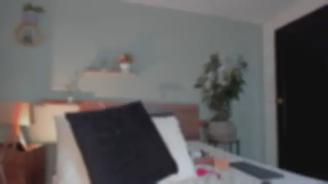 YariRose webcam