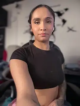 Isabella-Teen