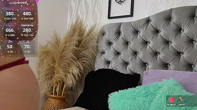 katt_eyes__ - Katt_eyes__'s free webcam - UK Sex Cams