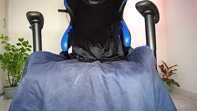 MAXJONES_2 webcam