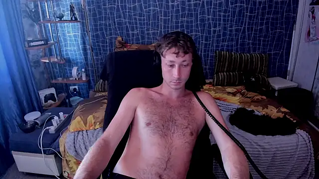 CuteBoy228 webcam