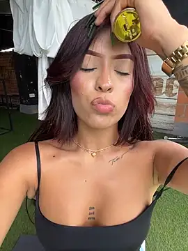MystiqueXXX live cam