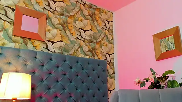 LiahGrey webcam