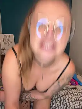 Blueskydreammm webcam